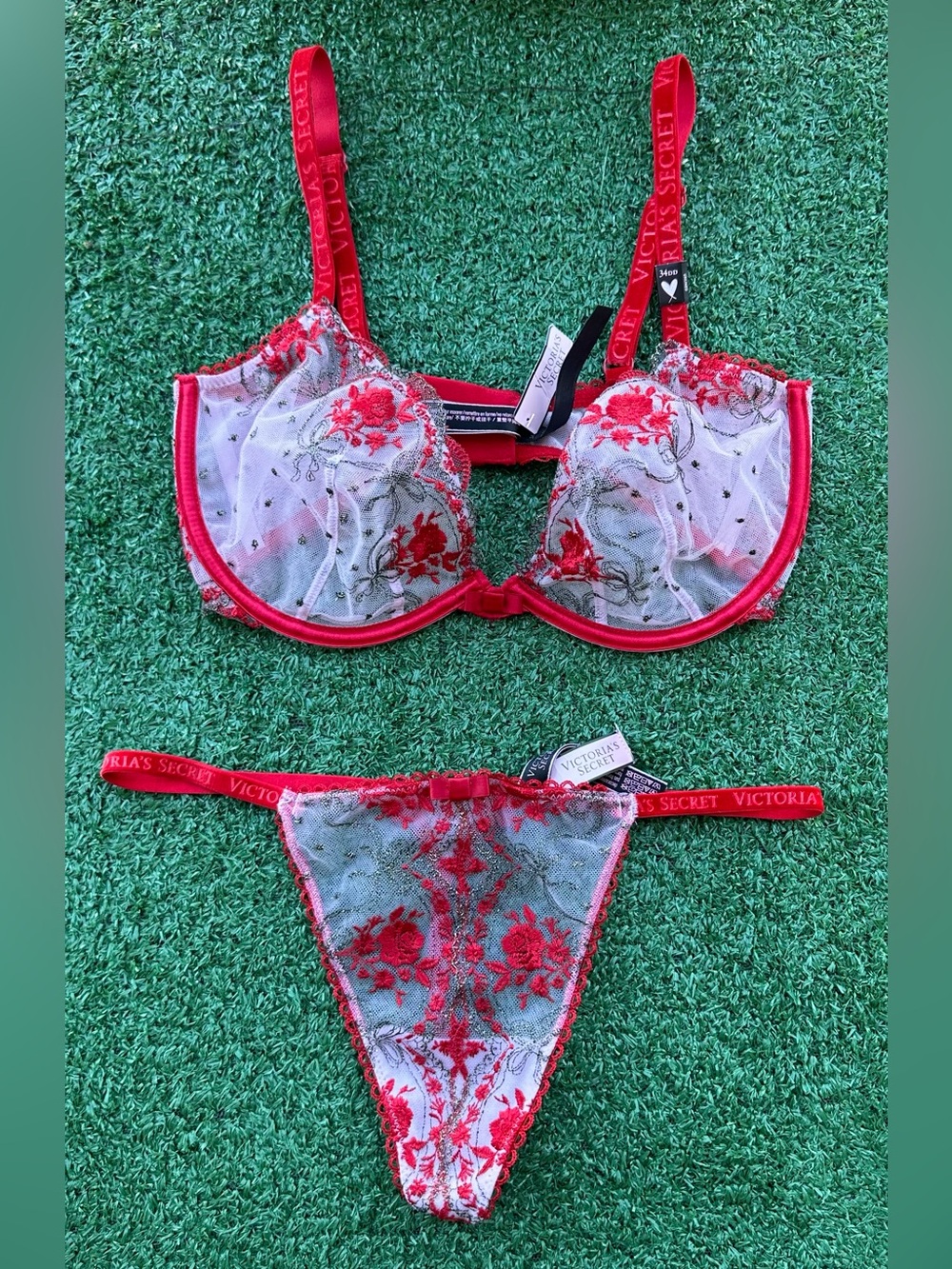 Victoria's Secret Red & White Floral Lace Underwire Bra and Thong